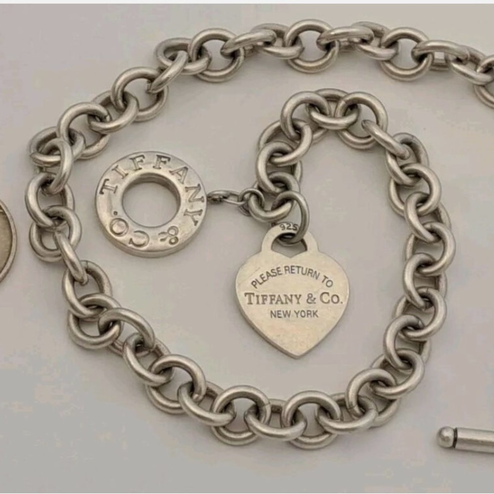 Tiffany & co authentic necklace. - Picture 4 of 4
